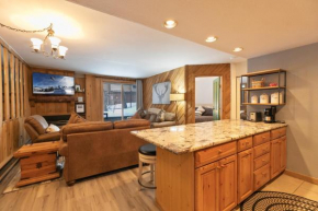 Trails End Starry Night Condo - Downtown Breck, Ski In-Out Breckenridge
